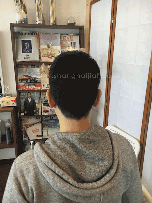 每一位顾客的建议都促进我们髻尚坊增发假发技术不断成长