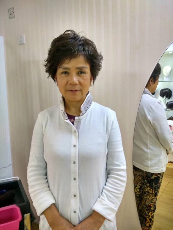 髻尚坊女士假发让你重现经典和美丽这个秋冬绝不可错过的一款发型等着你来7.jpg 髻尚坊女士假发让你重现经典和美丽这个秋冬绝不可错过的一款发型等着你来7