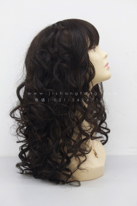 我们通过肤色来选择产品的同时设计款式时也要考虑发型的内涵5.jpg 我们通过肤色来选择产品的同时设计款式时也要考虑发型的内涵5