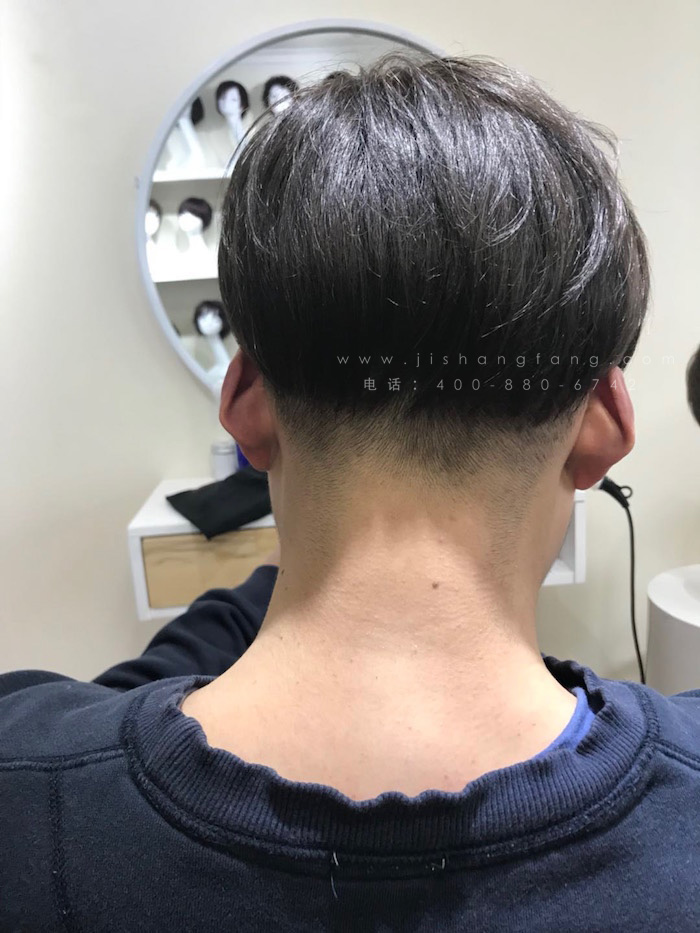 髻尚坊支援你的就职旅程希望我们的顶上装饰能让你18年开启新的征程4.jpg 髻尚坊支援你的就职旅程希望我们的顶上装饰能让你18年开启新的征程4.jpg