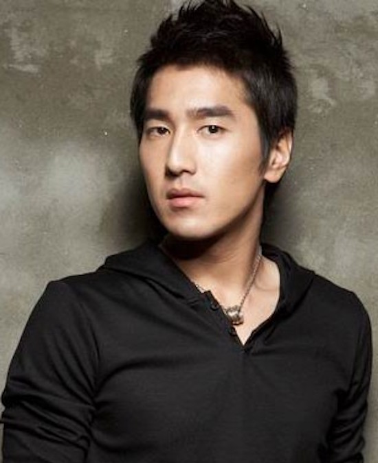 每天都和各种老中青男神🥚探讨你们的头发发型问题可是你们看苏打已经几个流行转过来了你们还在犹豫什么时候来6