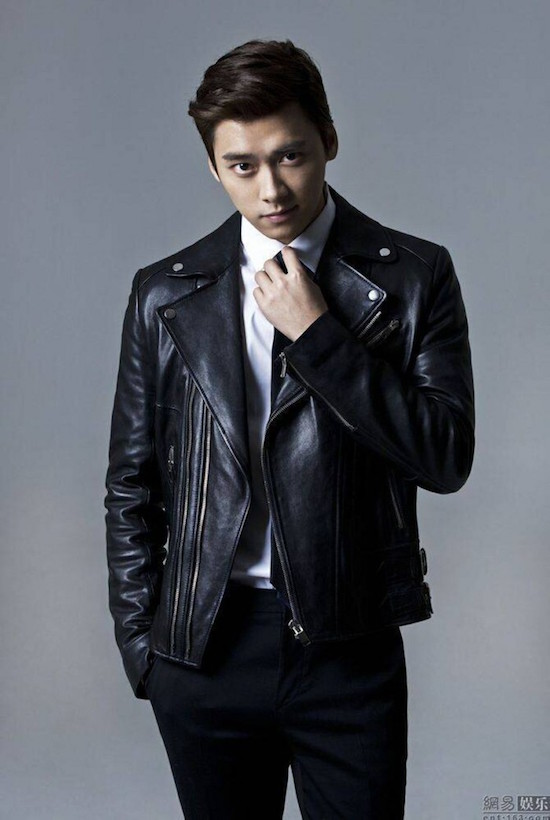 每天都和各种老中青男神🥚探讨你们的头发发型问题可是你们看苏打已经几个流行转过来了你们还在犹豫什么时候来5