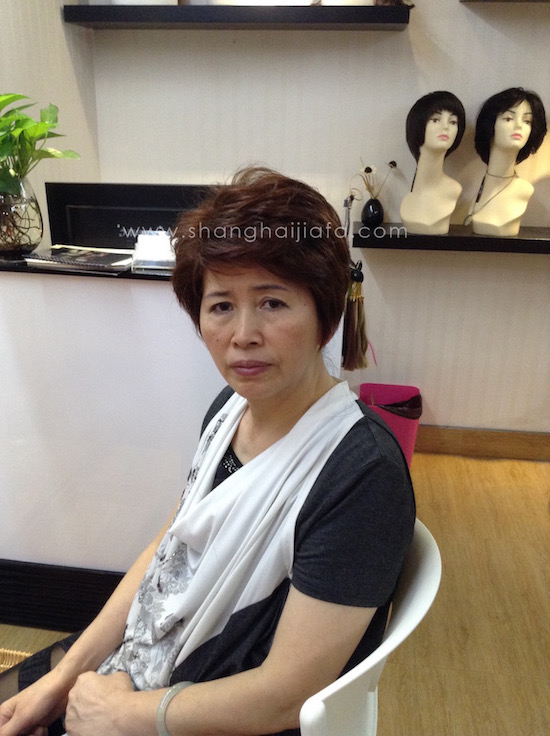 格兰慕丝手钩款时尚假发系列有着与真发相近的质感1.jpg 格兰慕丝手钩款时尚假发系列有着与真发相近的质感.jpg