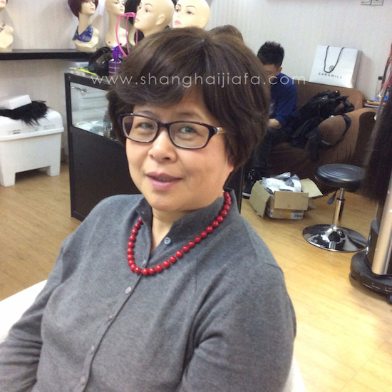 格兰慕丝手钩款时尚假发系列有着与真发相近的质感7.jpg 格兰慕丝手钩款时尚假发系列有着与真发相近的质感.jpg