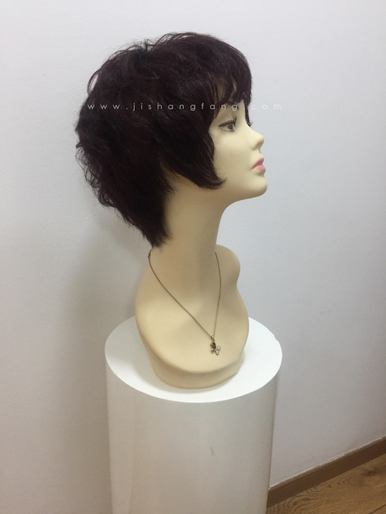 【女士时尚假发】时尚假发和化妆品服饰一样是女性展示美的重要部分.jpg 【女士时尚假发】时尚假发和化妆品服饰一样是女性展示美的重要部分.jpg