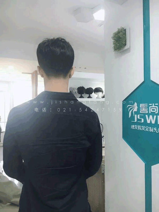 增发顾客林先生：在朋友介绍下在髻尚坊定制了一个发型，从电话客服开始就很贴心